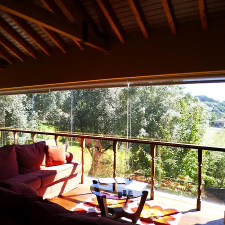 Casa Dos Carvalhais *